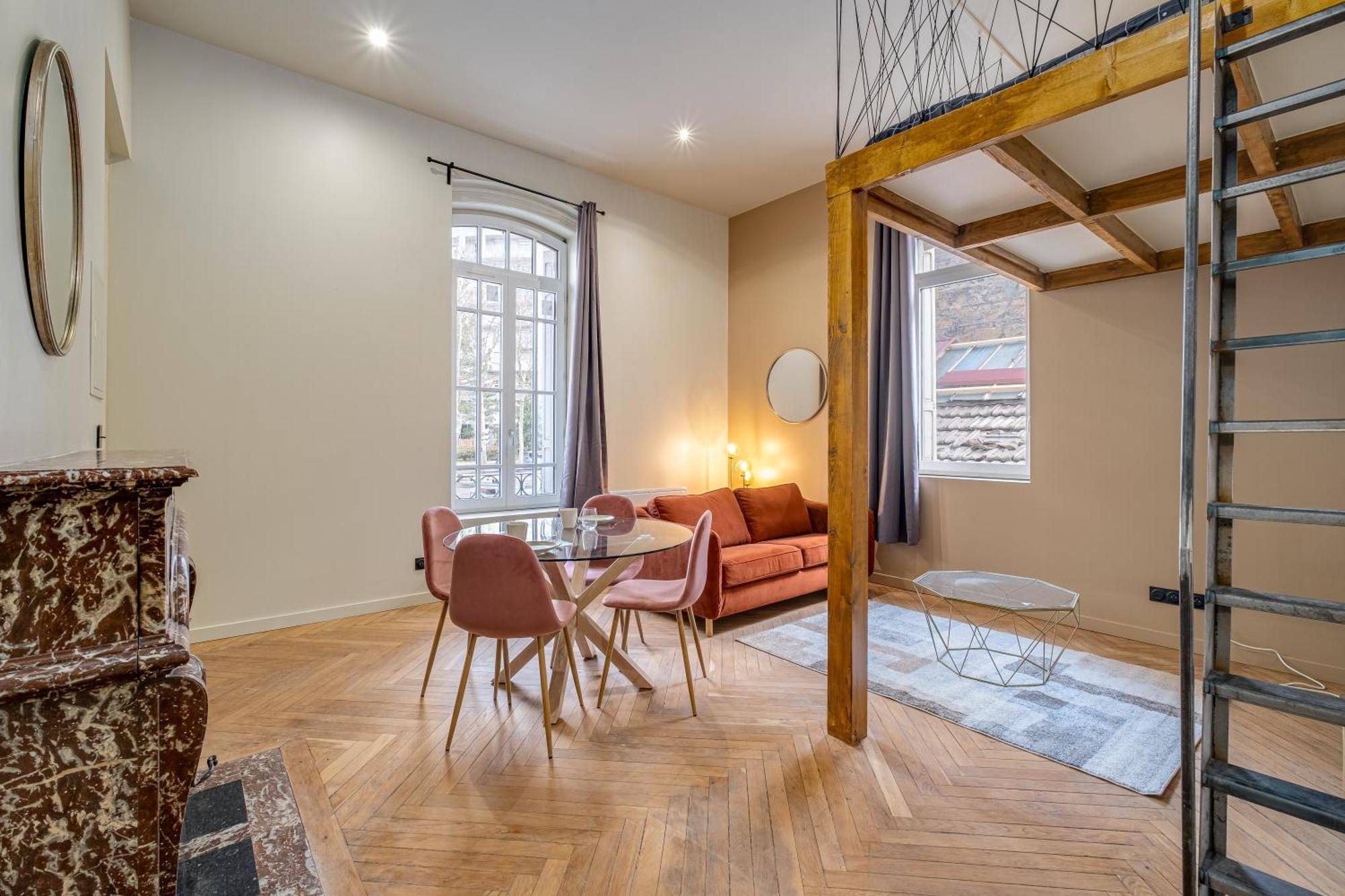 Le Poudre Cours Fauriel Magnifique Appartement Saint-Etienne  Luaran gambar